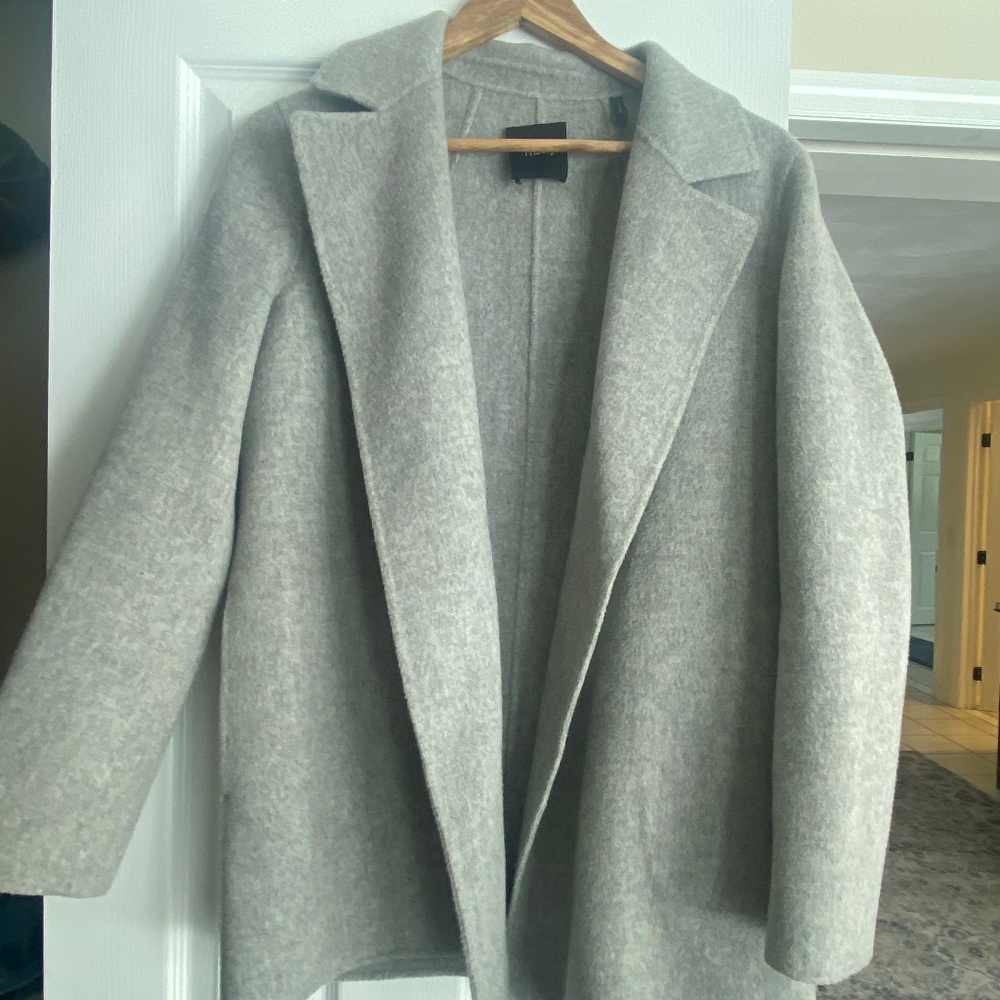 Theory Wool Coat Sz 6